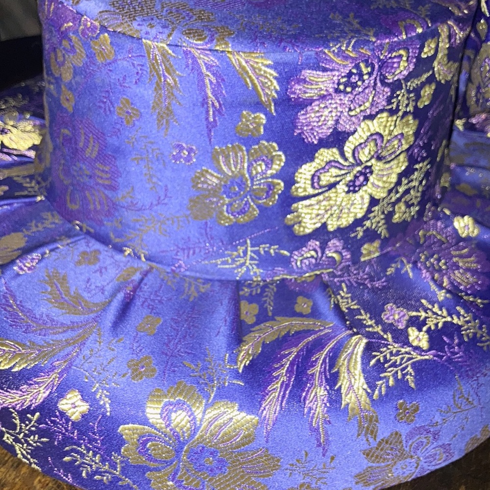 Hat - Picture 4 of 4